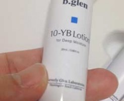 モモさんビーグレン　10-YB ローション　化粧水　パッチテスト　製品パッケージ